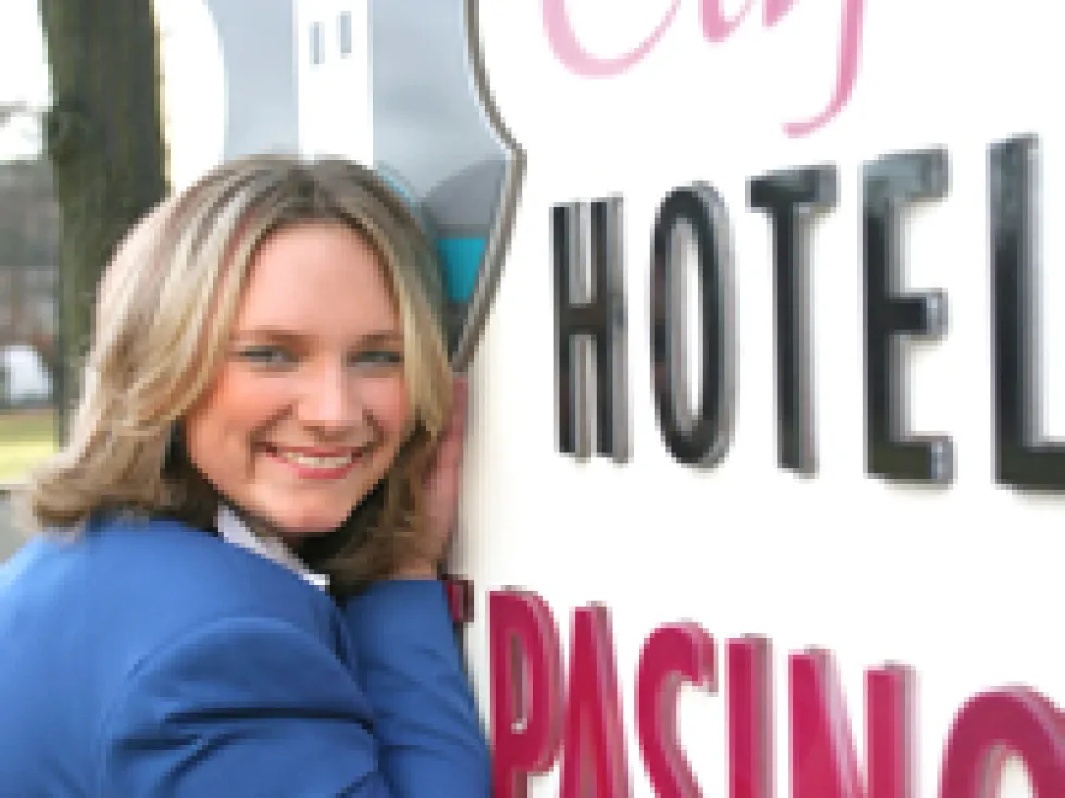 Marlene Helfer / Direktion - Hotel Stadt Pasing